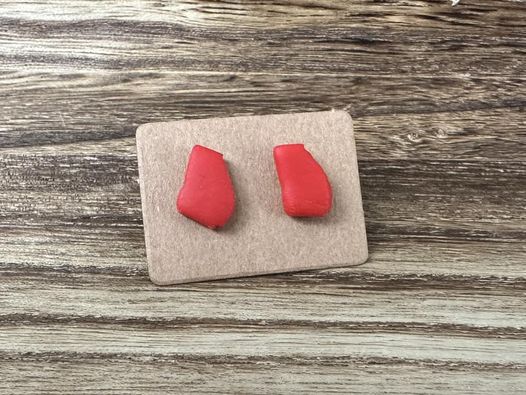 Mini Georgia Studs